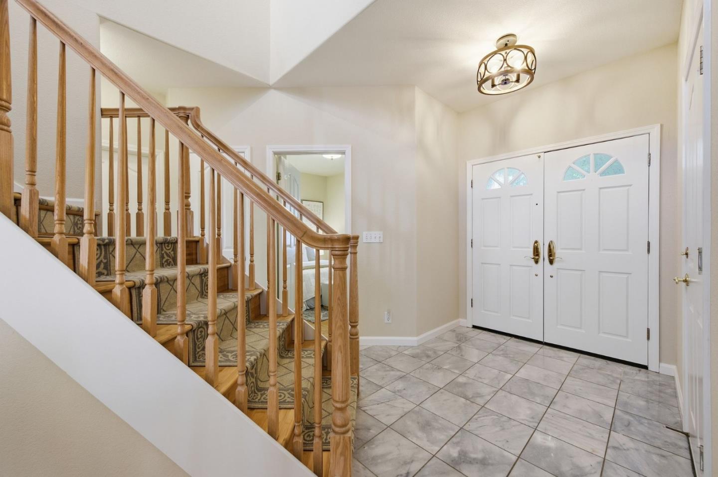 136 Redding Road Campbell, CA 95008 - Photo 7 of 60 Gallery Image 7