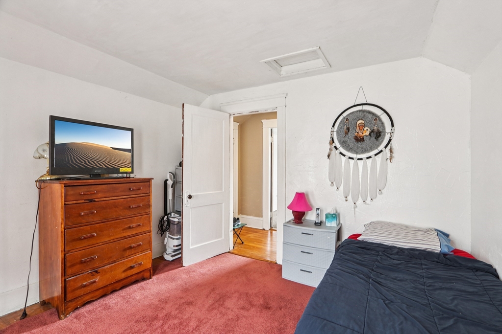 6 Idalla Avenue Worcester, MA 01606 - Photo 23 of 30