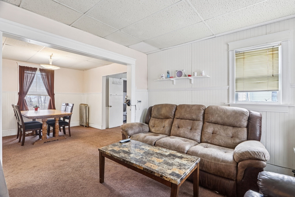 6 Idalla Avenue Worcester, MA 01606 - Photo 8 of 30