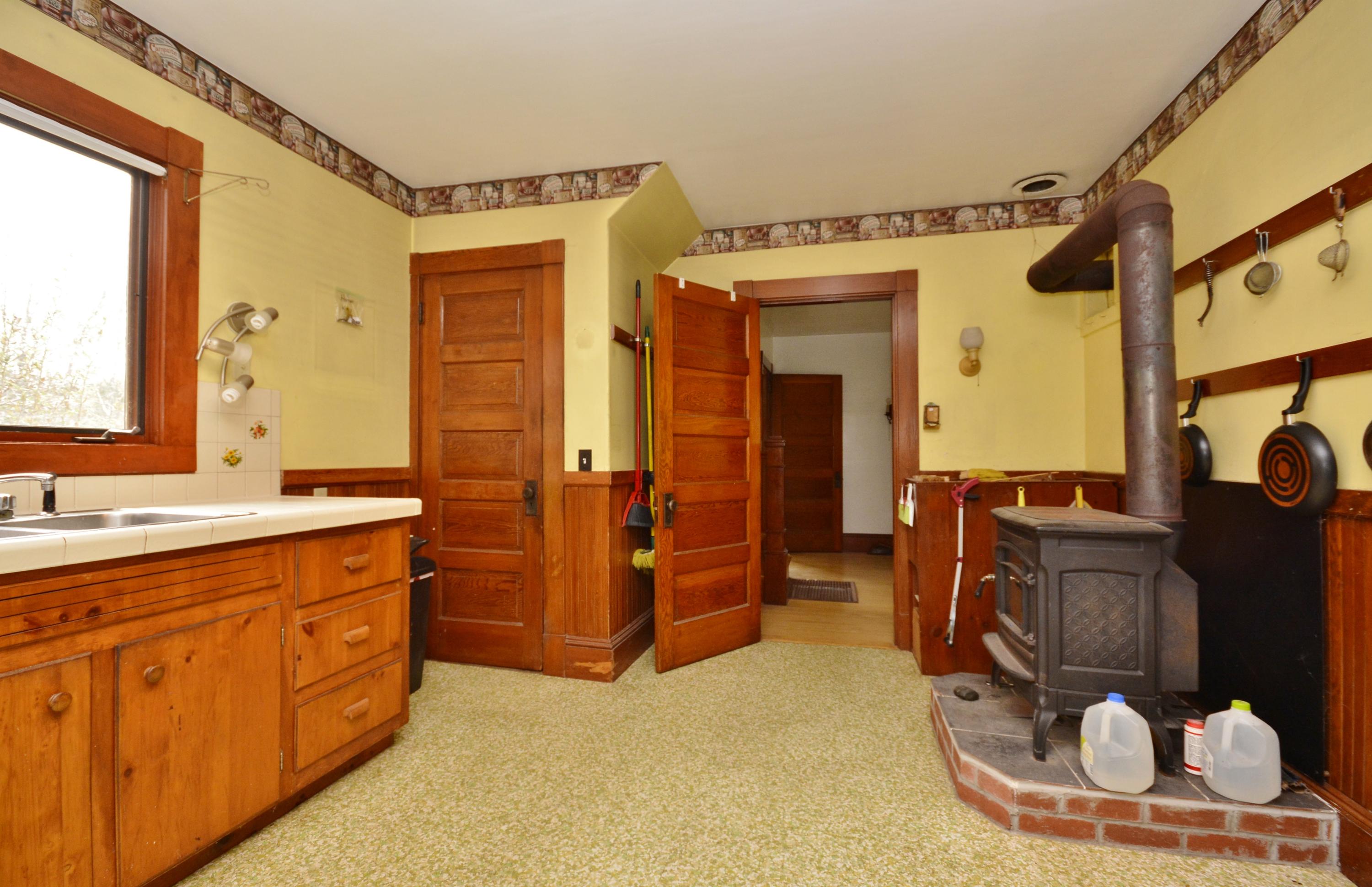 28 Point Road Hancock, ME 04640 - Photo 11 of 35 Kitchen