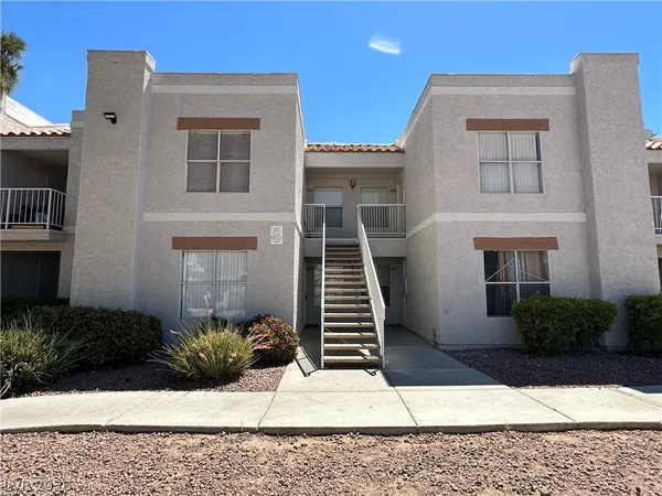 $1,410 | 6800 East Lake Mead Boulevard, Unit 1047, Las Vegas, NV 89156