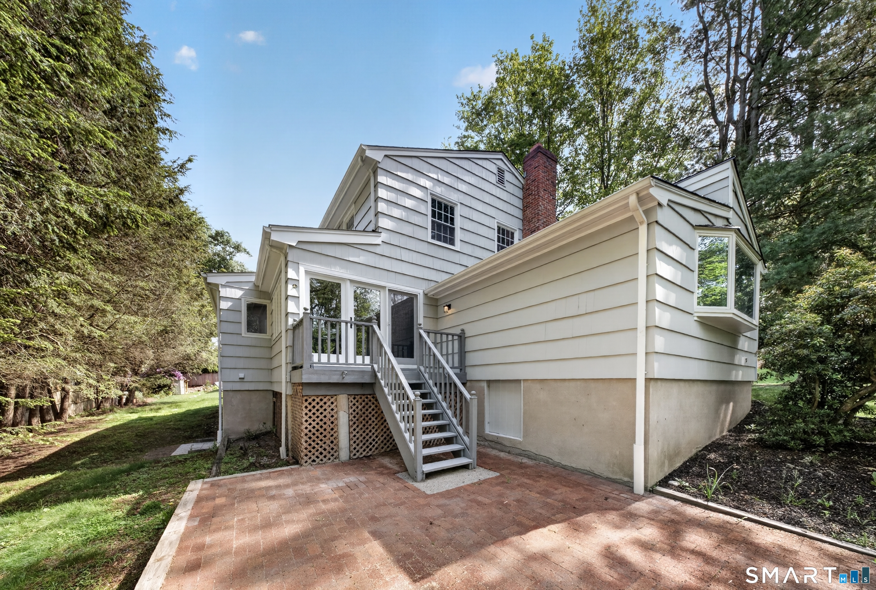 66 Adams Road Fairfield, CT 06824 - Photo 34 of 36
