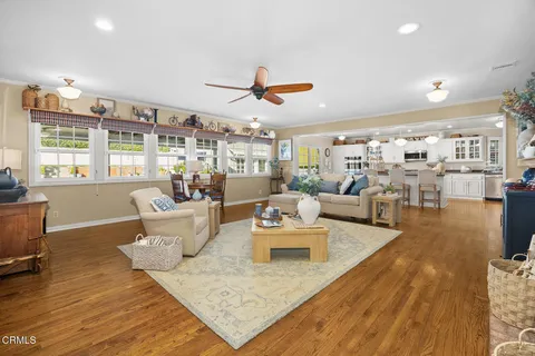 $2,750,000 | 929 Milmada Drive, La Canada Flintridge, CA 91011