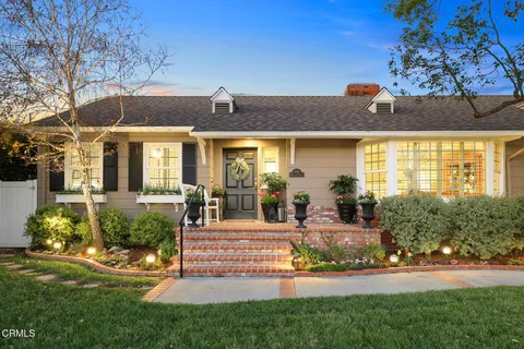 $2,750,000 | 929 Milmada Drive, La Canada Flintridge, CA 91011