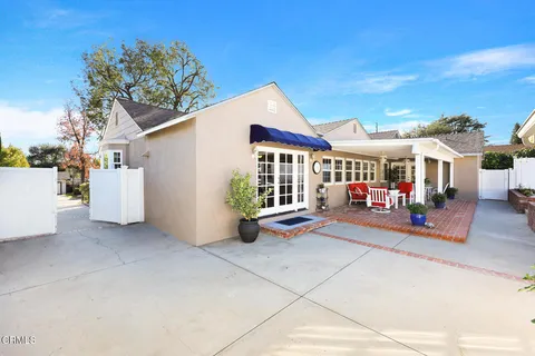 $2,750,000 | 929 Milmada Drive, La Canada Flintridge, CA 91011