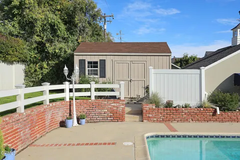 $2,750,000 | 929 Milmada Drive, La Canada Flintridge, CA 91011