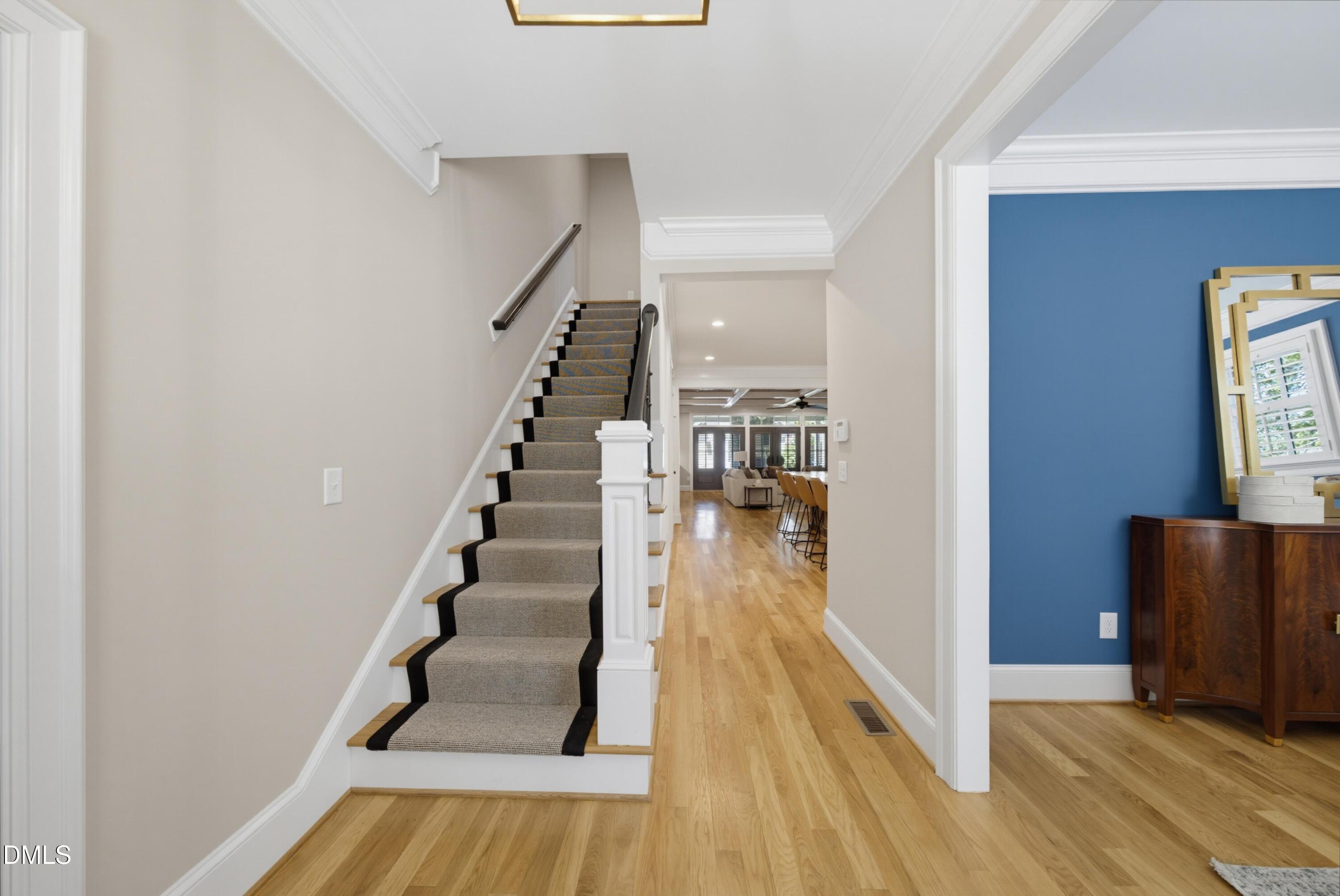 2011 Stone Street Raleigh, NC 27608 - Photo 5 of 49 05_beyc6a8f0fca4e9ec