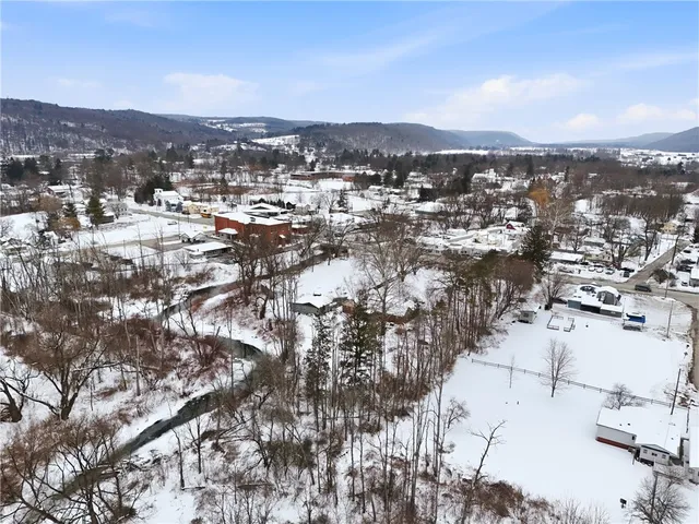 $315,000 | 27 East Tioga Street, Spencer, NY 14883