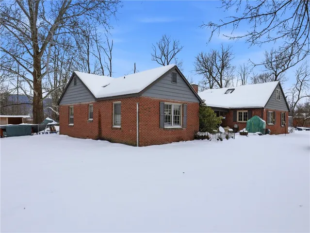 $315,000 | 27 East Tioga Street, Spencer, NY 14883