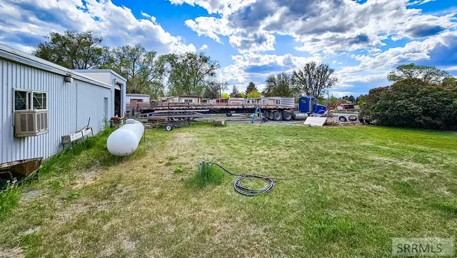 $500,000 | 331 North Idaho Street, Arco, ID 83213