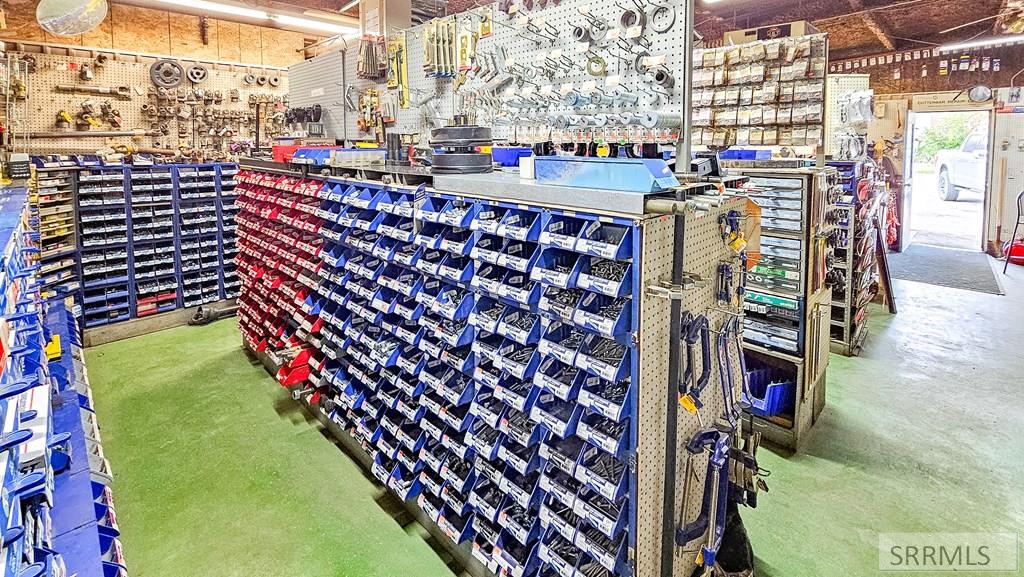 331 North Idaho Street Arco, ID 83213 - Photo 9 of 27