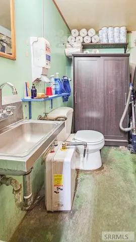 $500,000 | 331 North Idaho Street, Arco, ID 83213