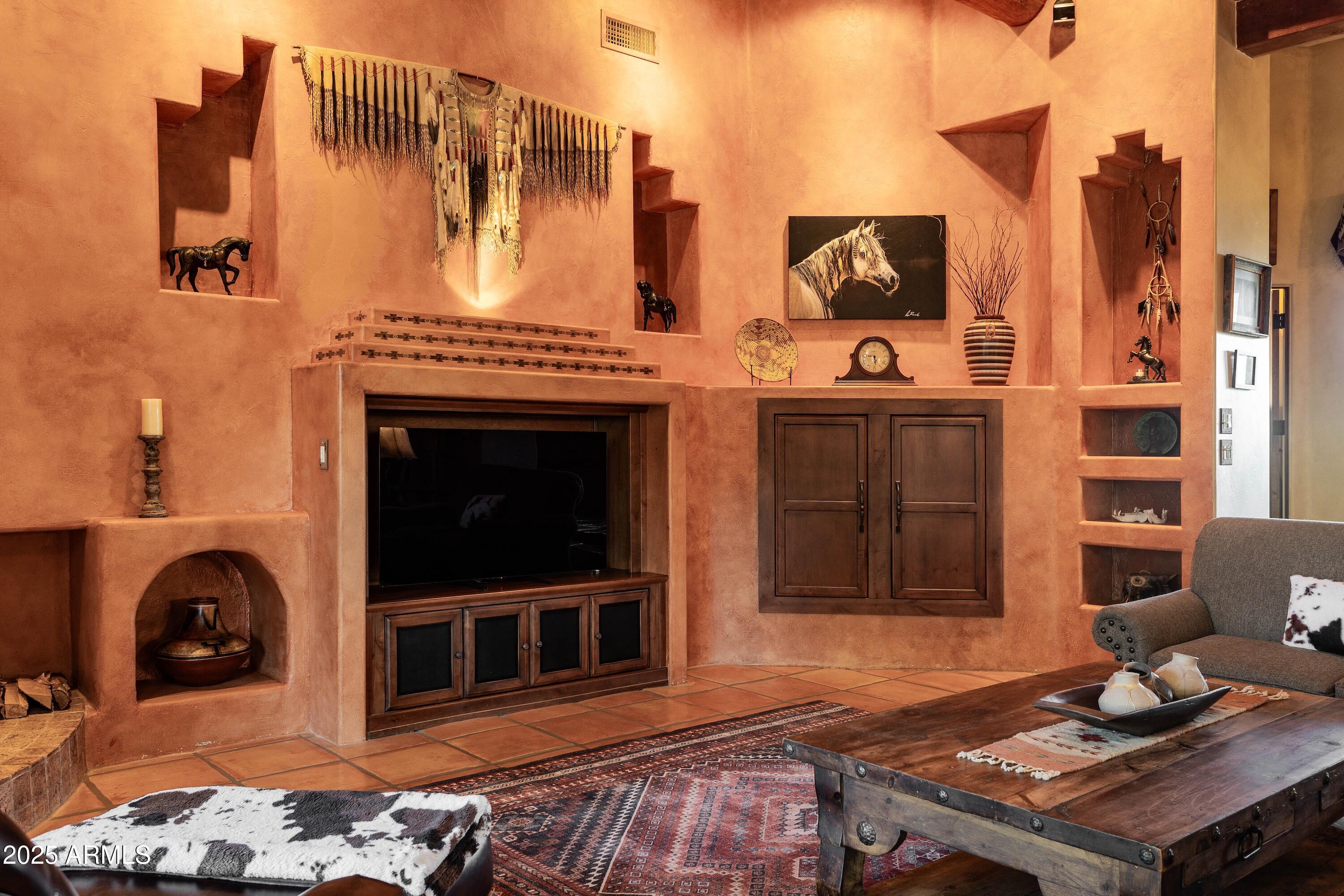 38599 North Rising Sun Road Carefree, AZ 85377 - Photo 21 of 56 living room 3