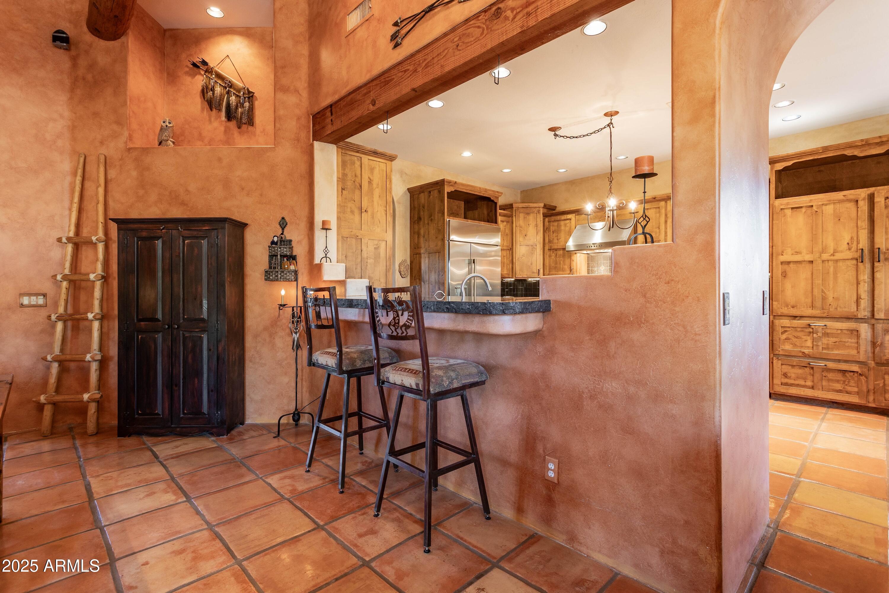 38599 North Rising Sun Road Carefree, AZ 85377 - Photo 23 of 56 bar top