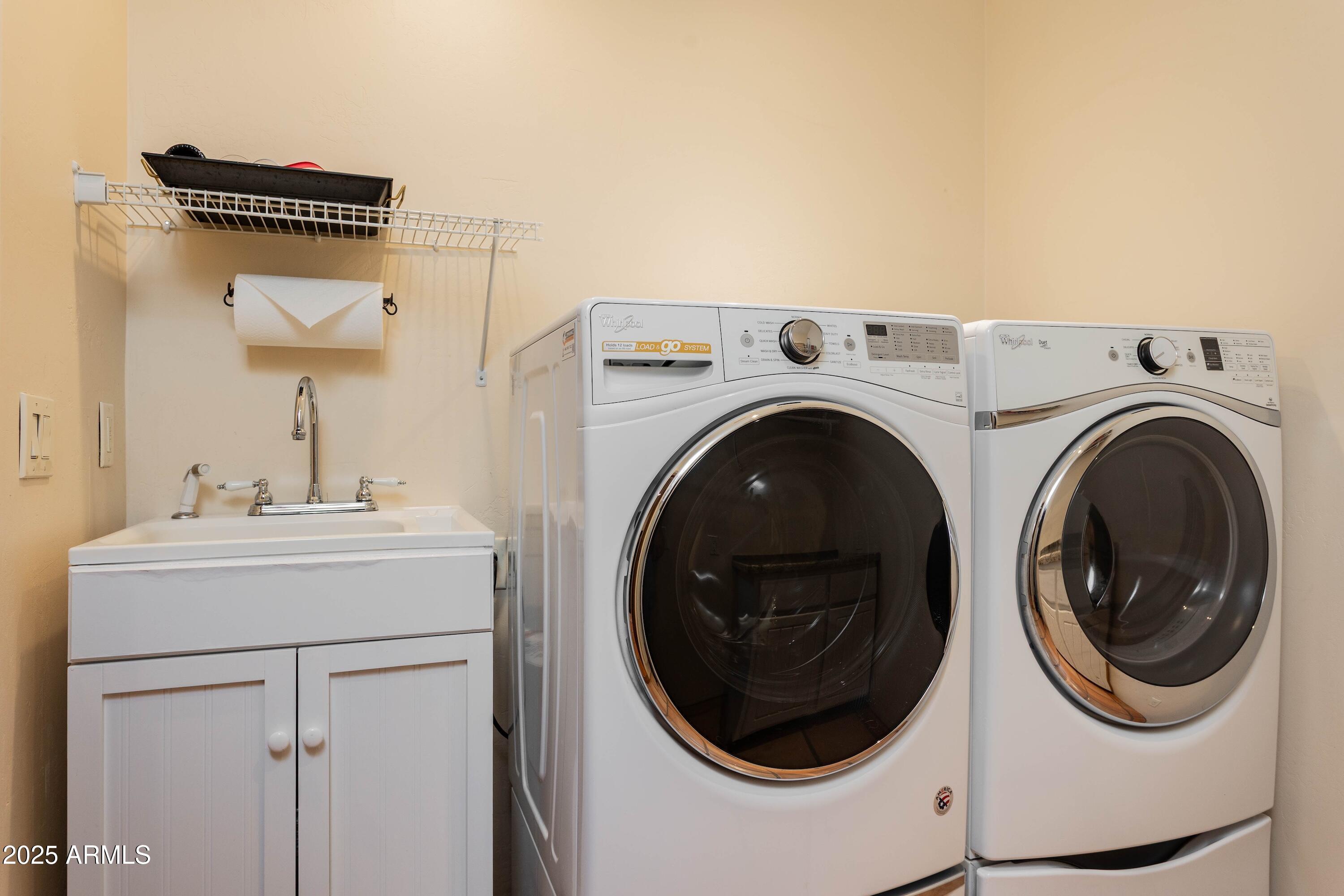 38599 North Rising Sun Road Carefree, AZ 85377 - Photo 38 of 56 laundry