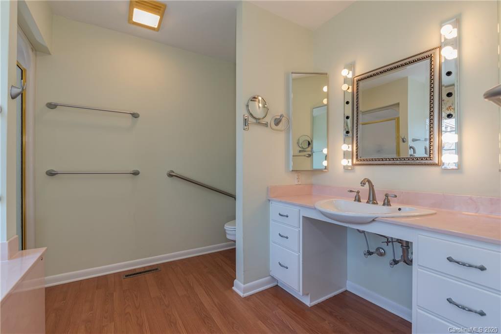 230 Devils Ridge Lane Tryon, NC 28782 - Photo 20 of 47