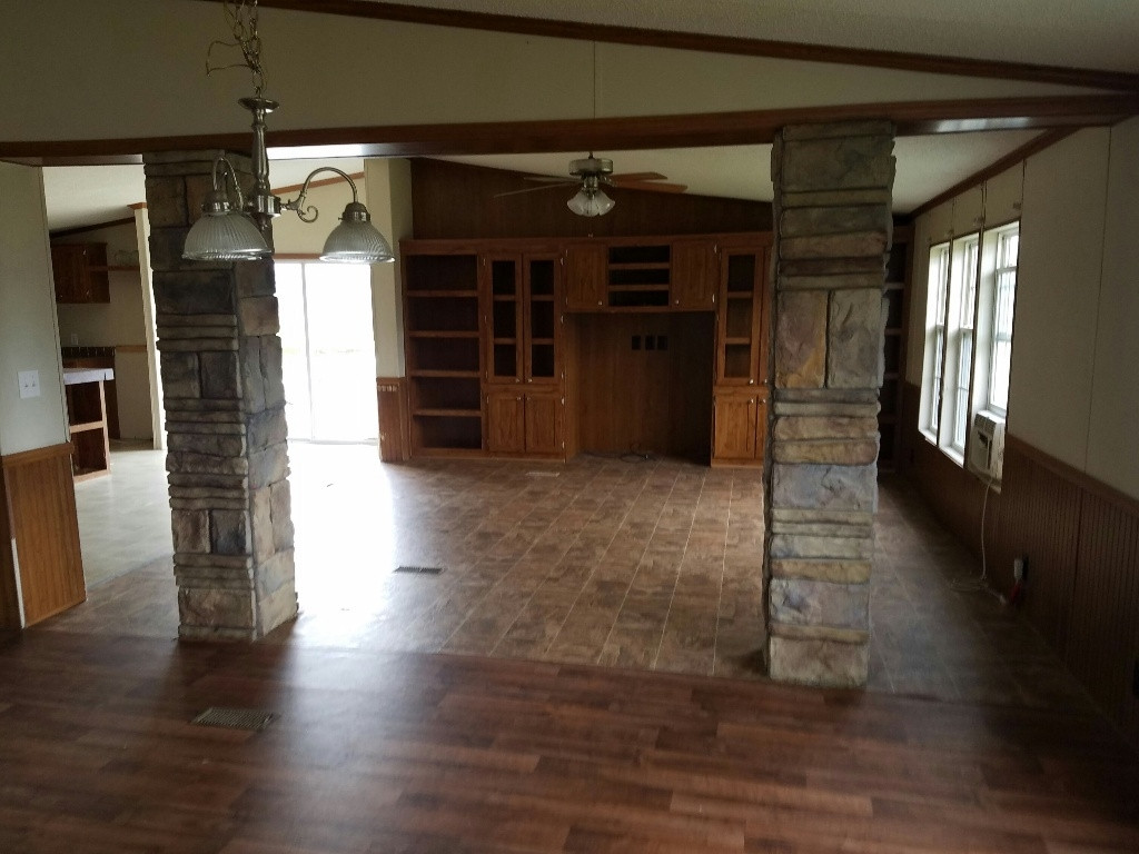 247 Watauga Flats Road Johnson City, TN 37601 - Photo 3 of 14 Photo 3