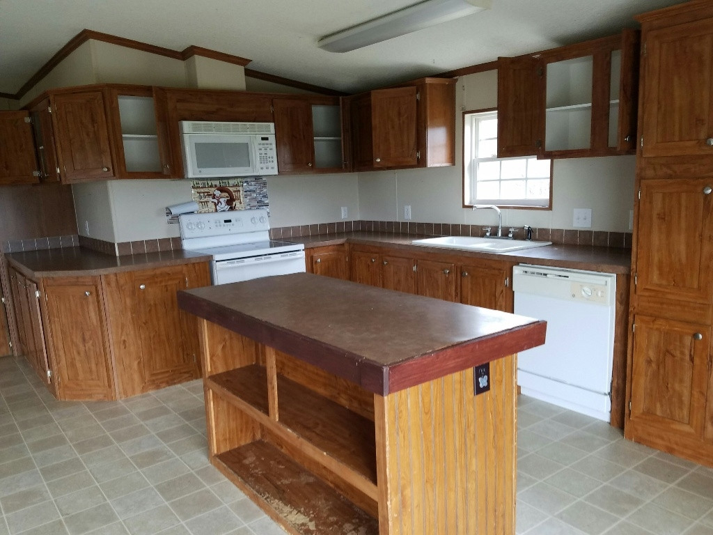 247 Watauga Flats Road Johnson City, TN 37601 - Photo 5 of 14 Photo 5