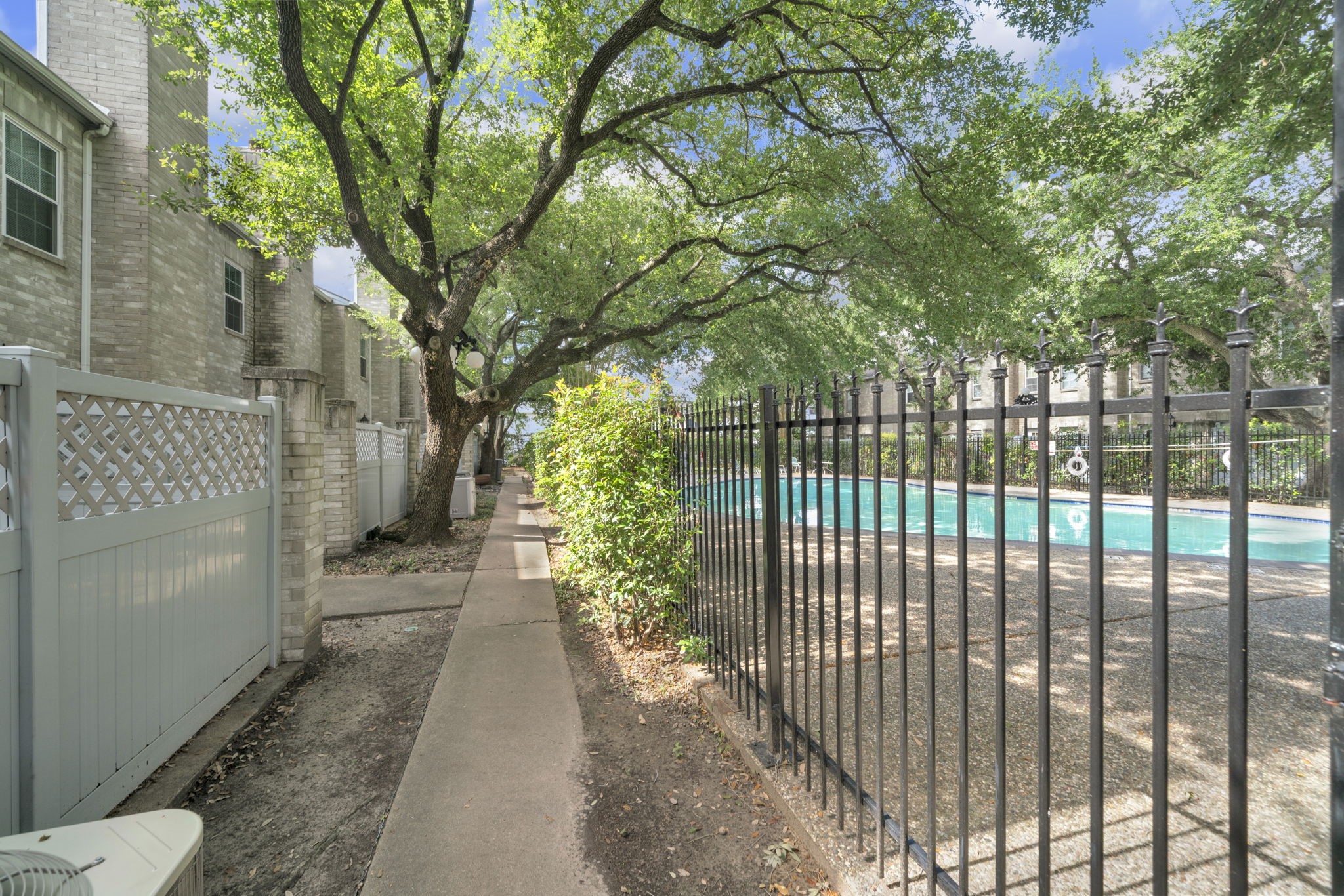 6000 Reims Road, Unit 4103 Houston, TX 77036 - Photo 3 of 29