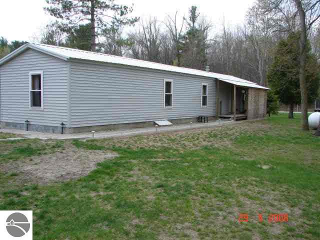 1321 South Hale Road Omer, MI 48749 - Photo 2 of 5 1752378-1.JPG