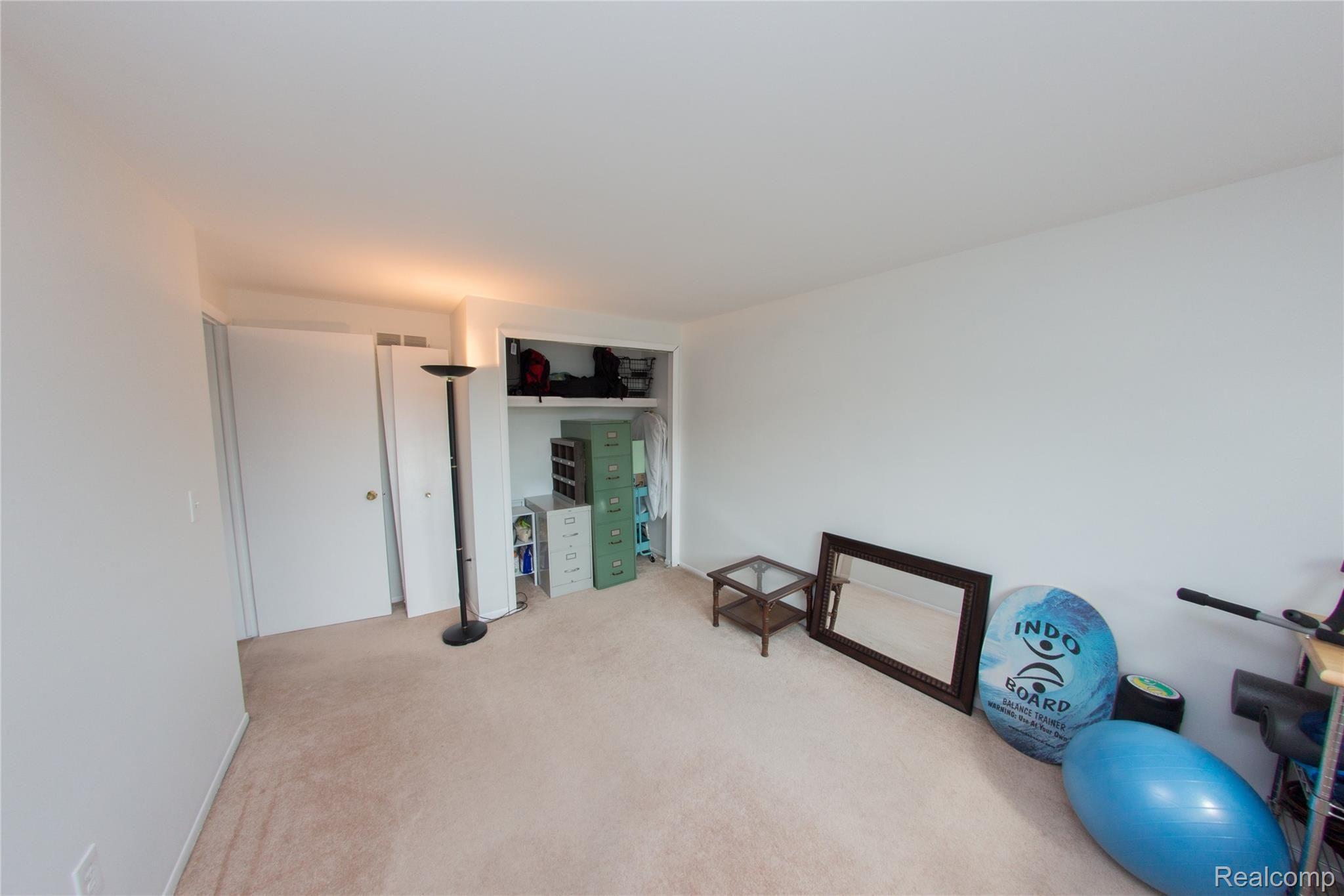 3892 Old Creek Road Troy, MI 48084 - Photo 16 of 25 Interior-15.jpg