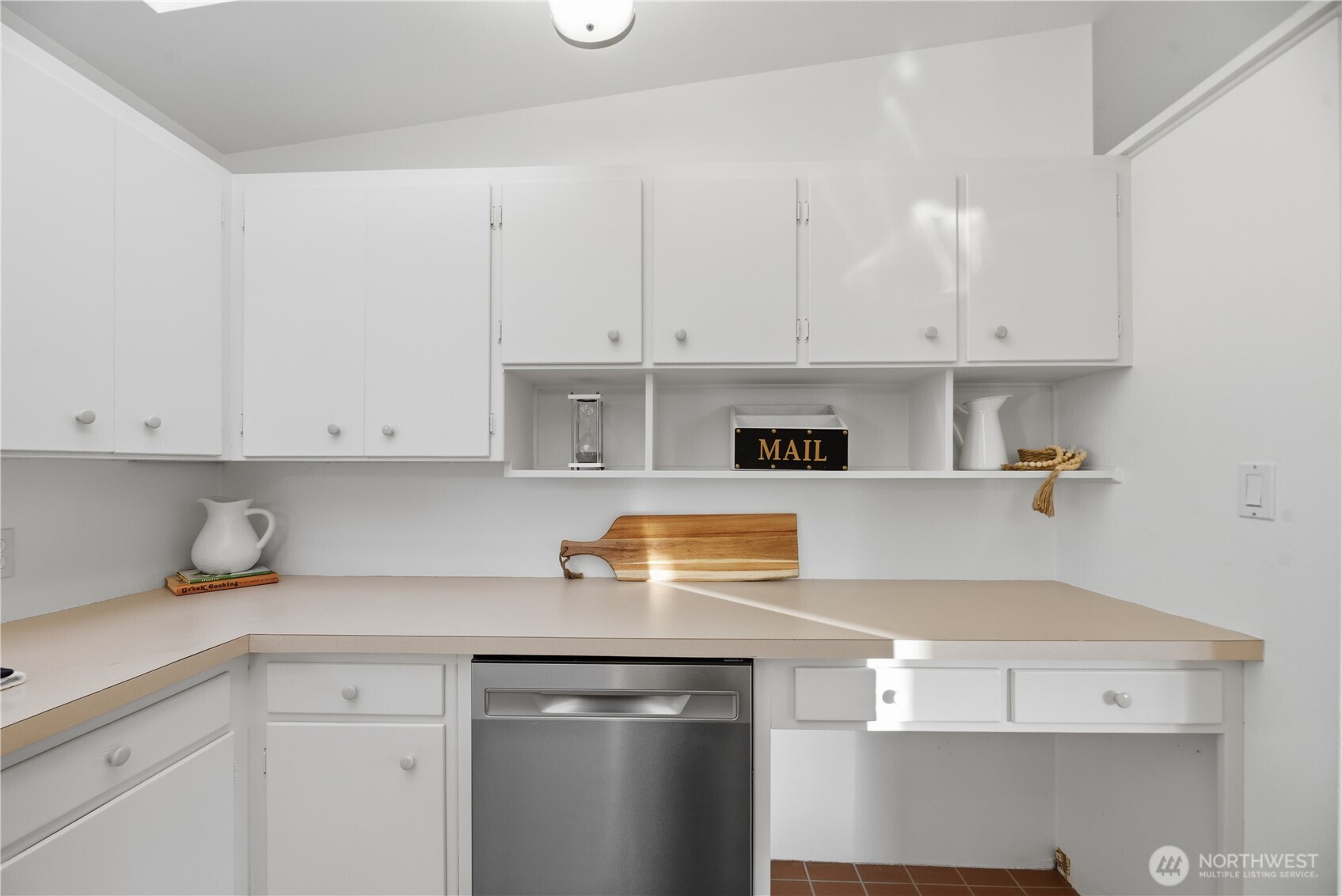 9004 Northeast 178th Street Bothell, WA 98011 - Photo 15 of 36