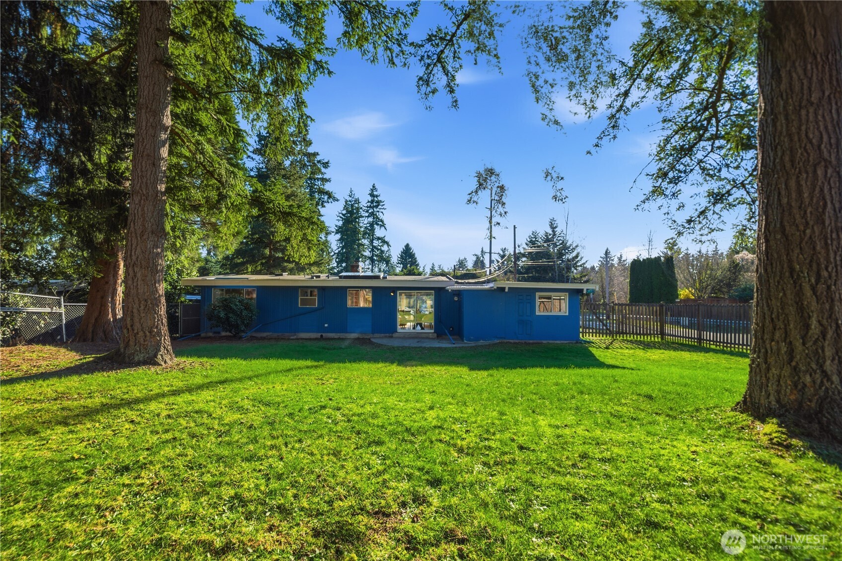 9004 Northeast 178th Street Bothell, WA 98011 - Photo 28 of 36