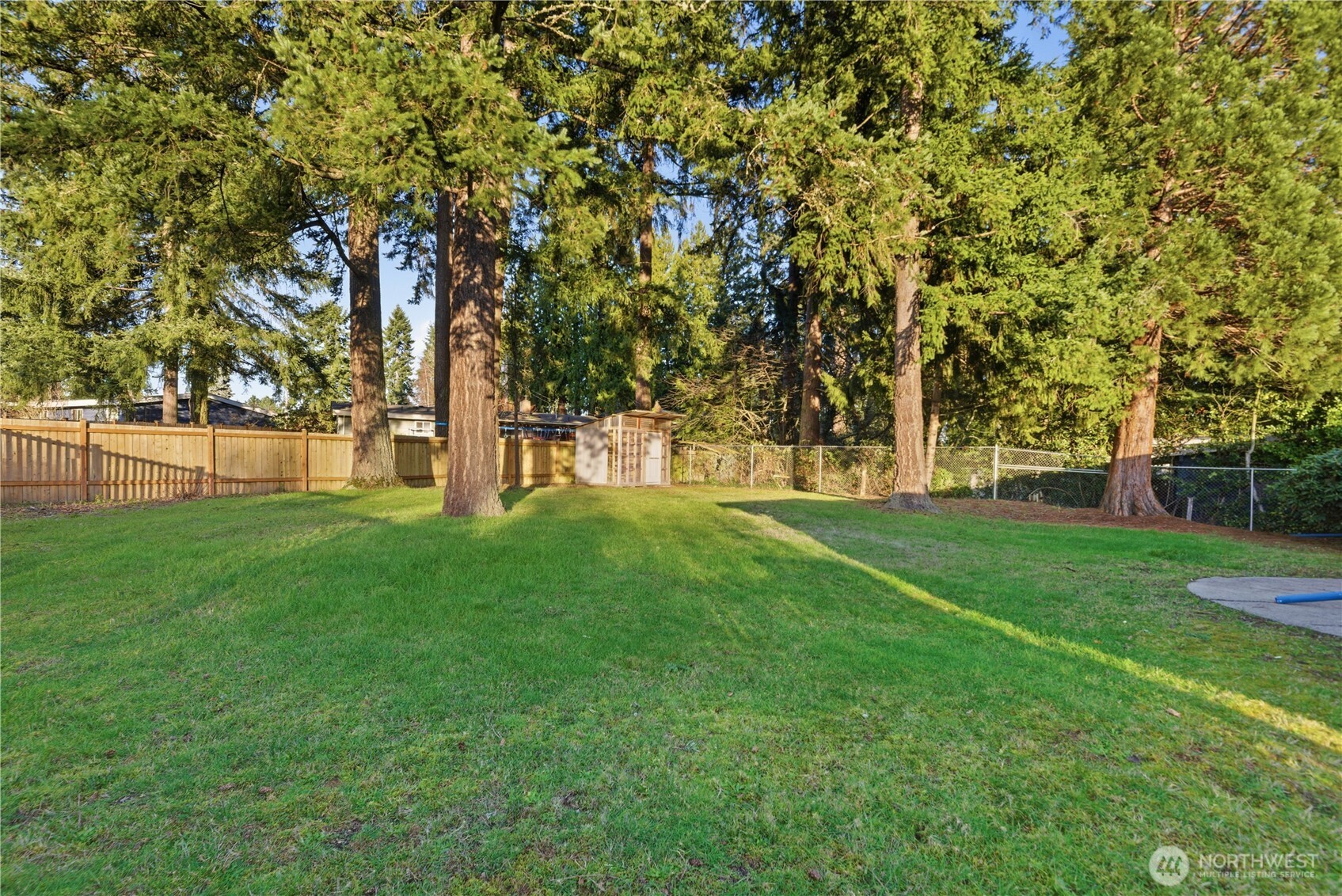 9004 Northeast 178th Street Bothell, WA 98011 - Photo 31 of 36