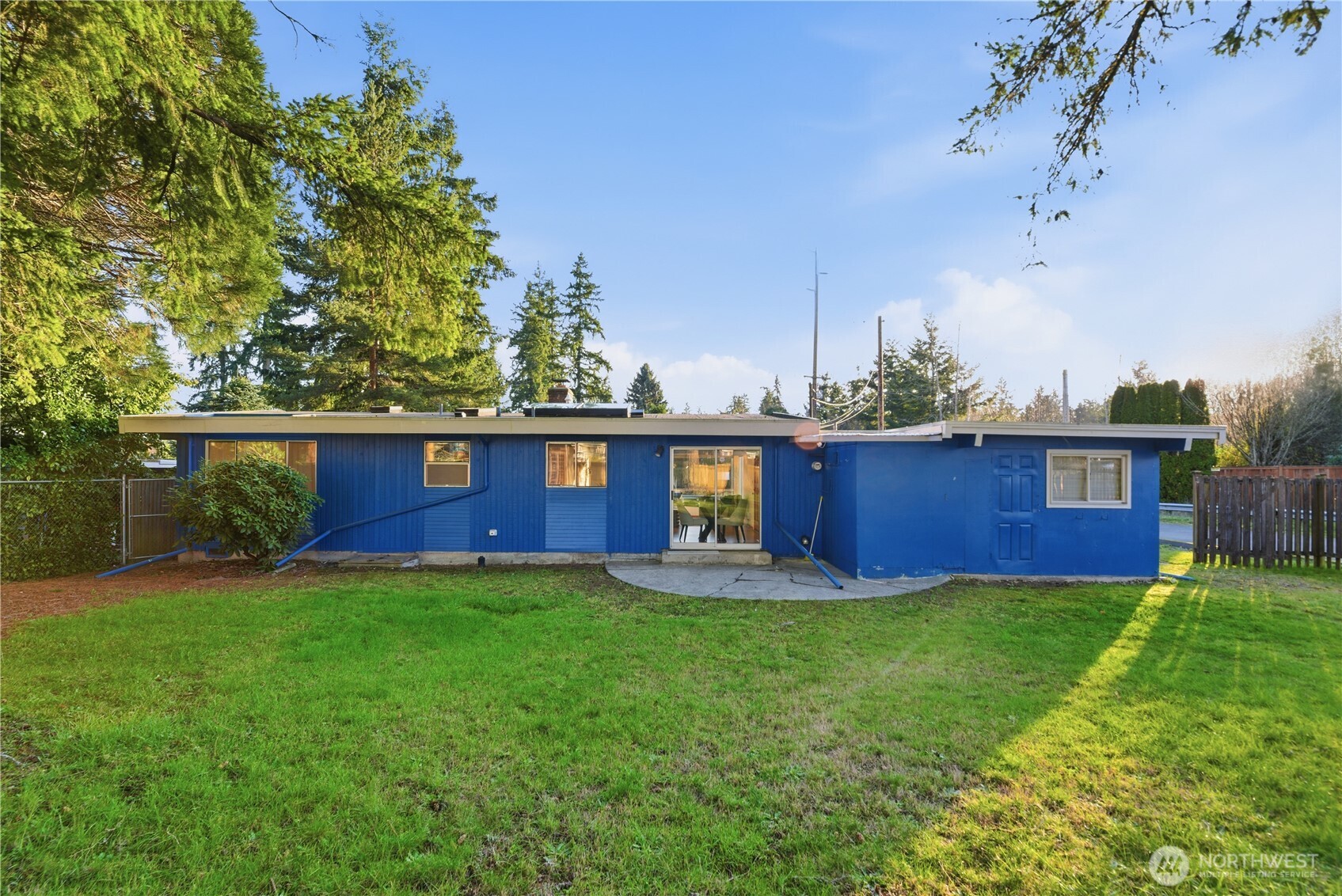 9004 Northeast 178th Street Bothell, WA 98011 - Photo 32 of 36