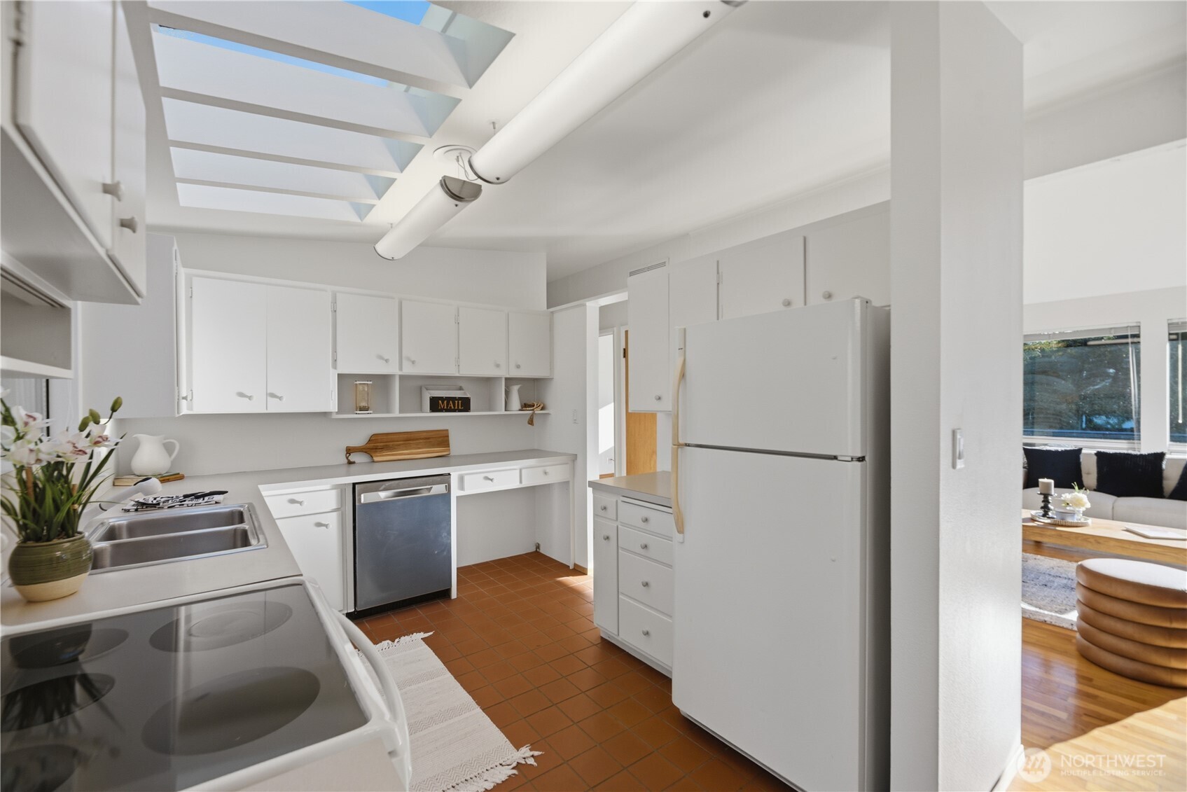 9004 Northeast 178th Street Bothell, WA 98011 - Photo 10 of 36