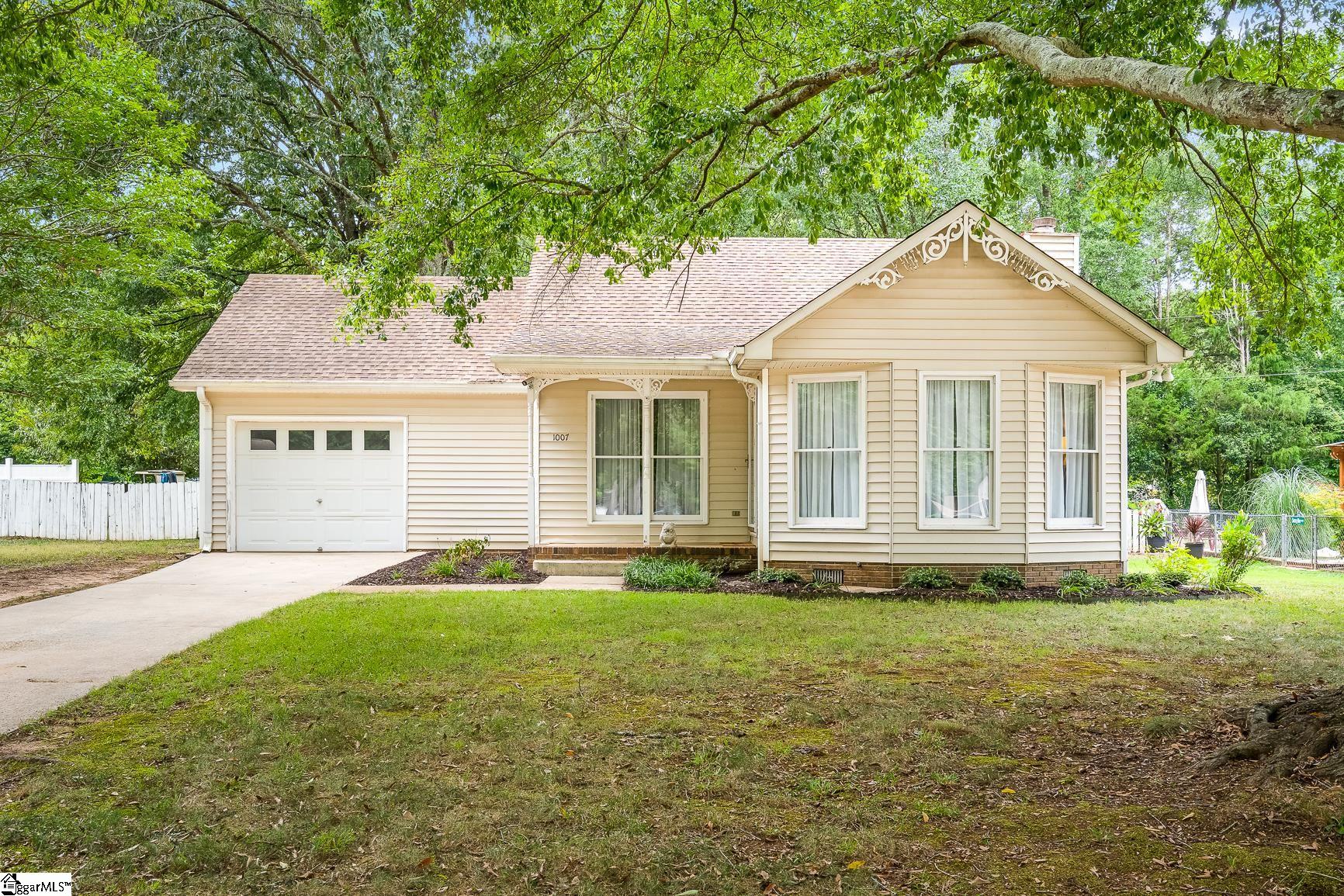 1007 Willow Run Anderson, SC 29621 - Photo 5 of 27