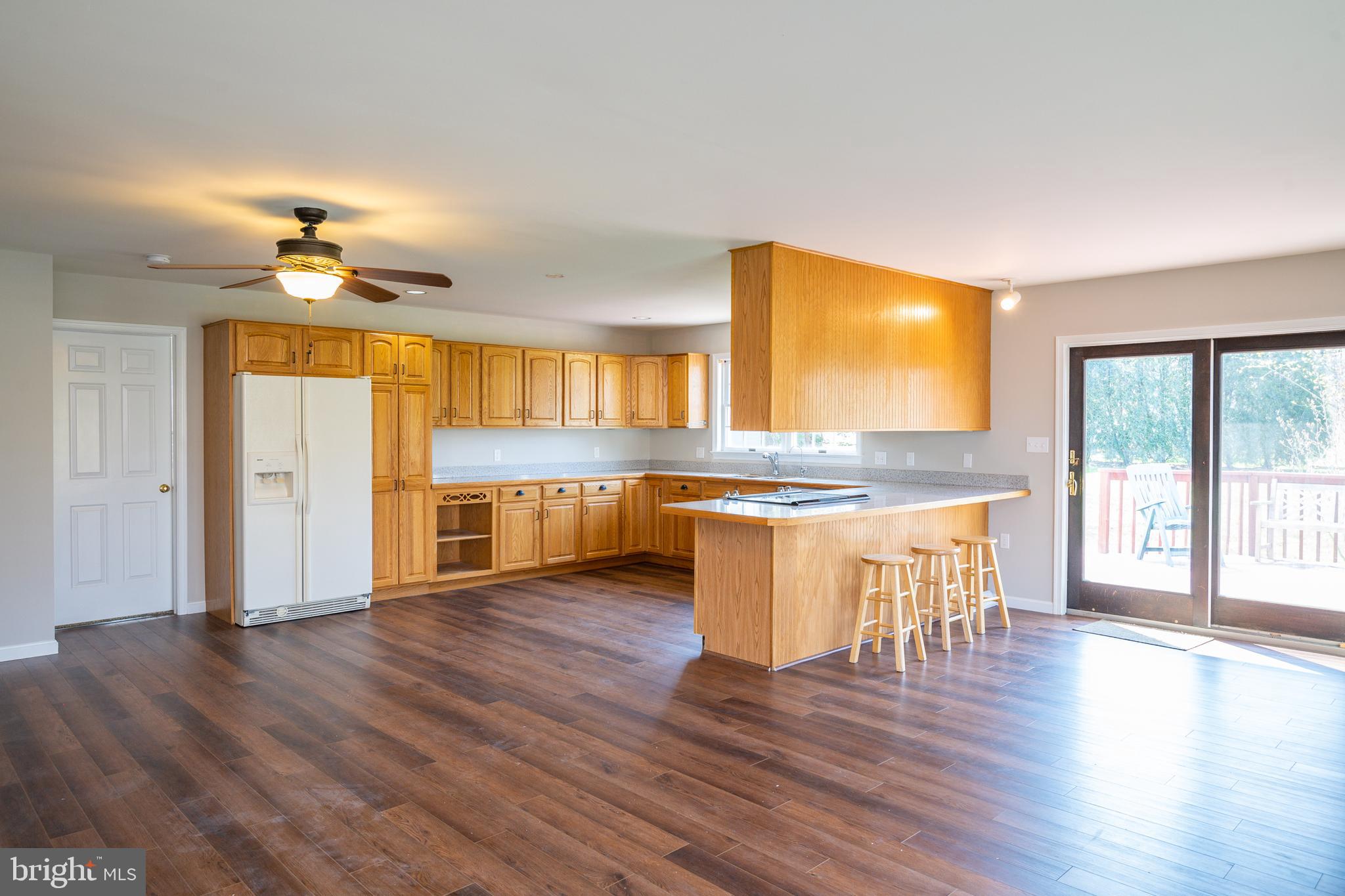 121 East Conestoga Road Elverson, PA 19520 - Photo 30 of 55 Iin-law suite - bright