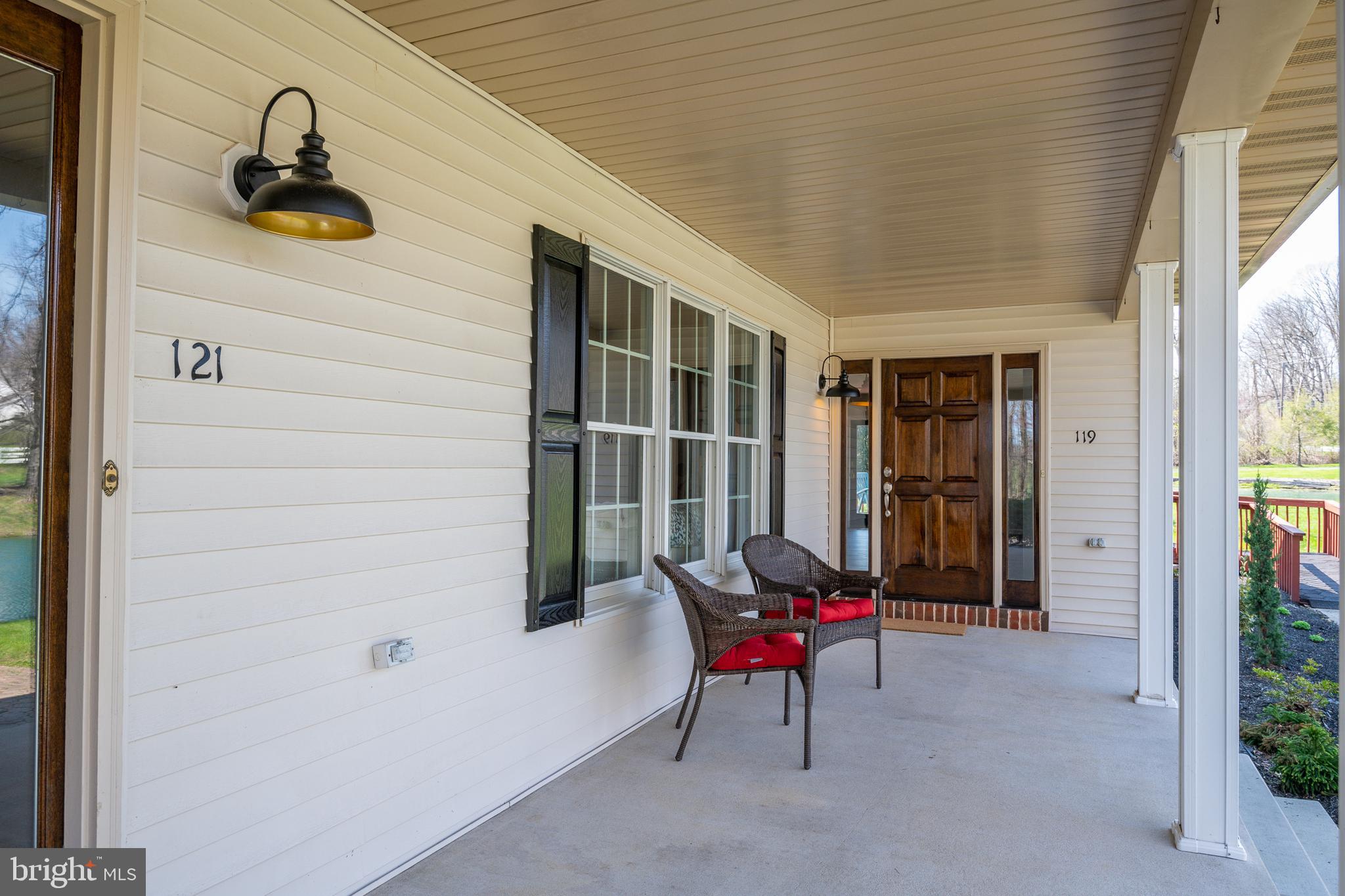 121 East Conestoga Road Elverson, PA 19520 - Photo 5 of 55 Front porch