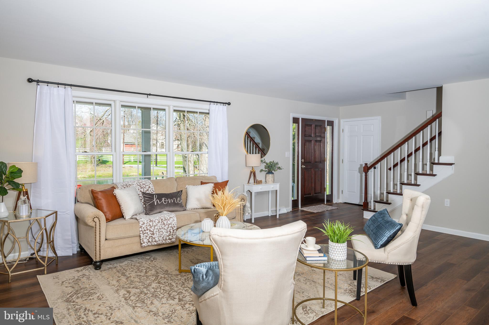 121 East Conestoga Road Elverson, PA 19520 - Photo 6 of 55 Living room