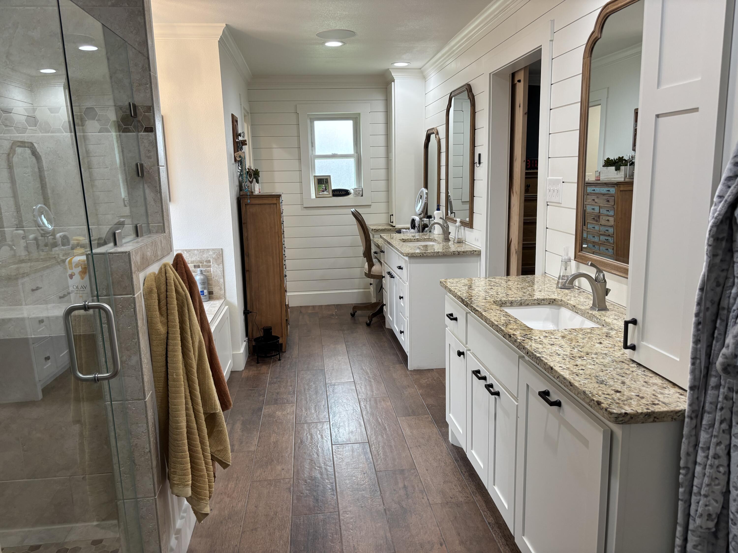 9 West Brookhollow Ransom Canyon, TX 79366 - Photo 28 of 50 IMG_3955