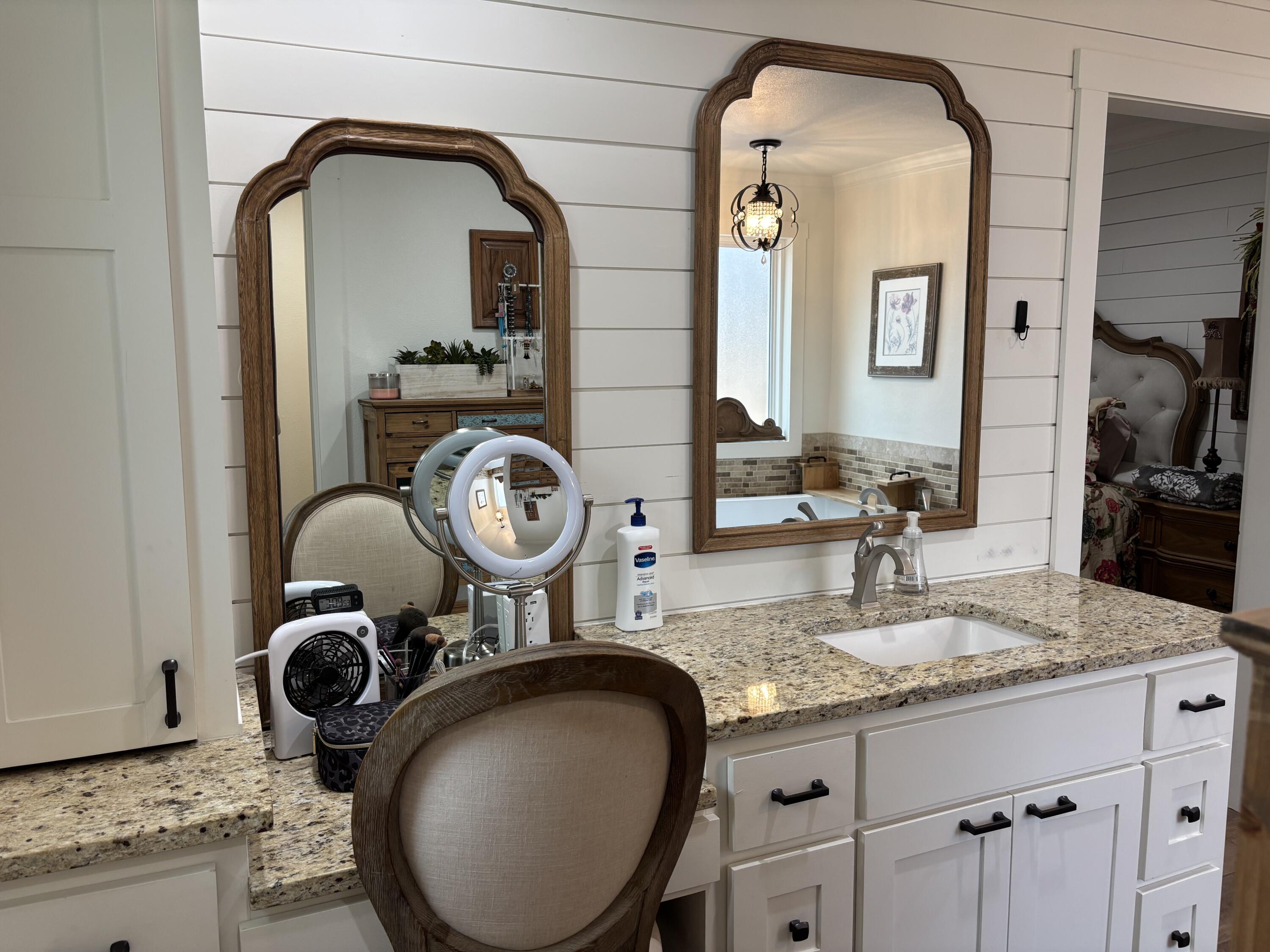 9 West Brookhollow Ransom Canyon, TX 79366 - Photo 31 of 50 IMG_3953