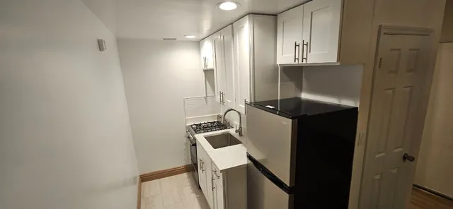 $2,850 | 169 West 76th Street, Unit GF | Upper West Side
