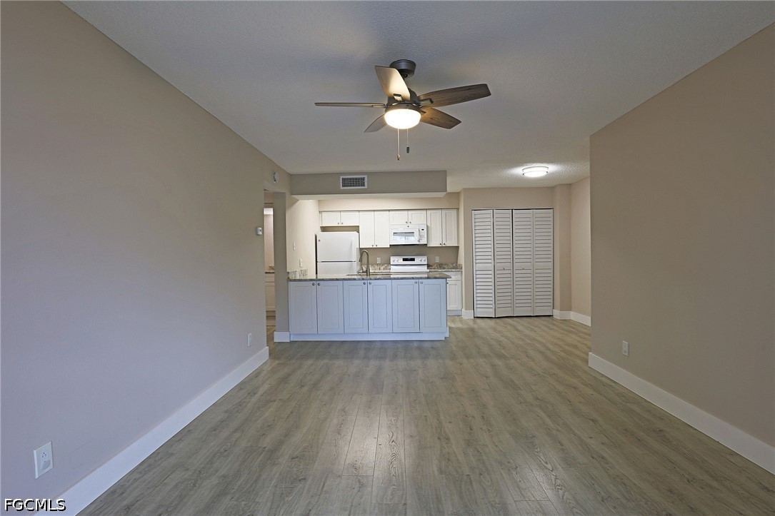 5307 Summerlin Road, Unit 714 Fort Myers, FL 33919 - Photo 2 of 12