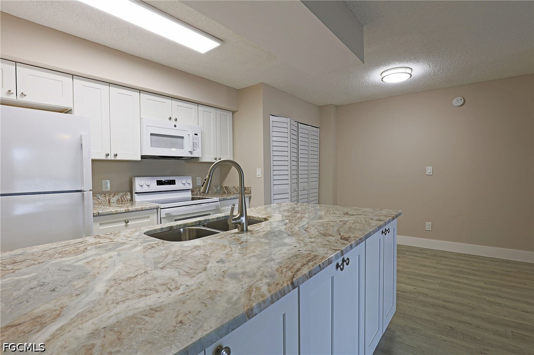 5307 Summerlin Road, Unit 714 Fort Myers, FL 33919 - Photo 6 of 12