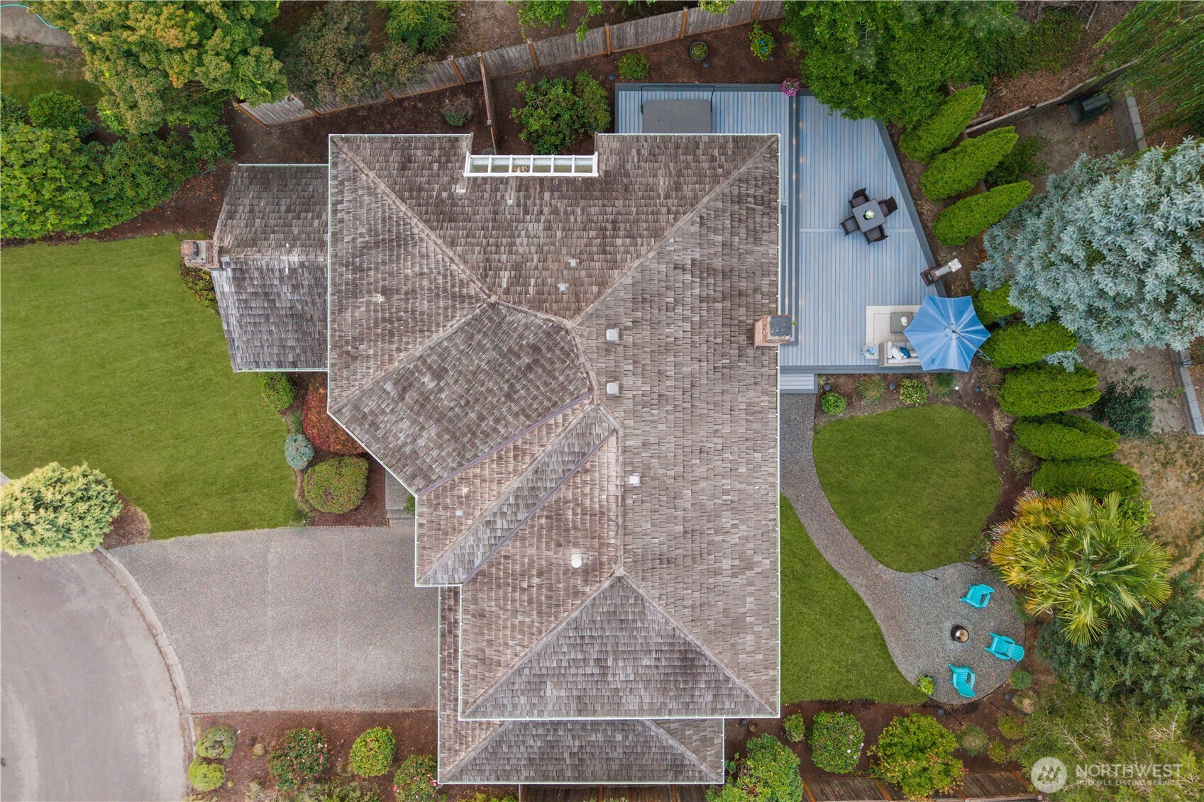 12138 Northeast 166th Place Bothell, WA 98011 - Photo 36 of 38 Gallery Image 36