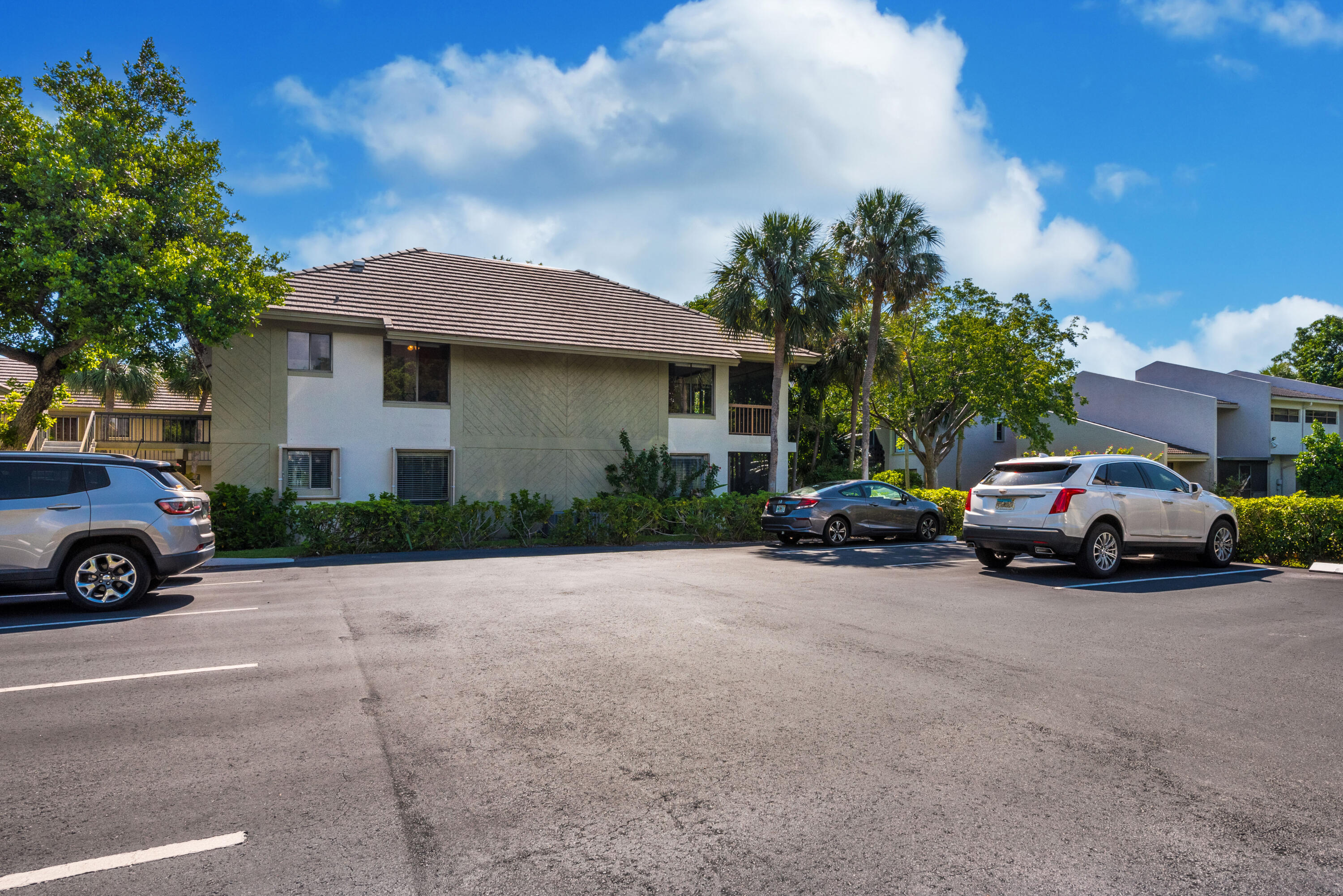 159 Northwest 70th Street, Unit 614 Boca Raton, FL 33487 - Photo 3 of 37 159 NW 70th St. #614-2