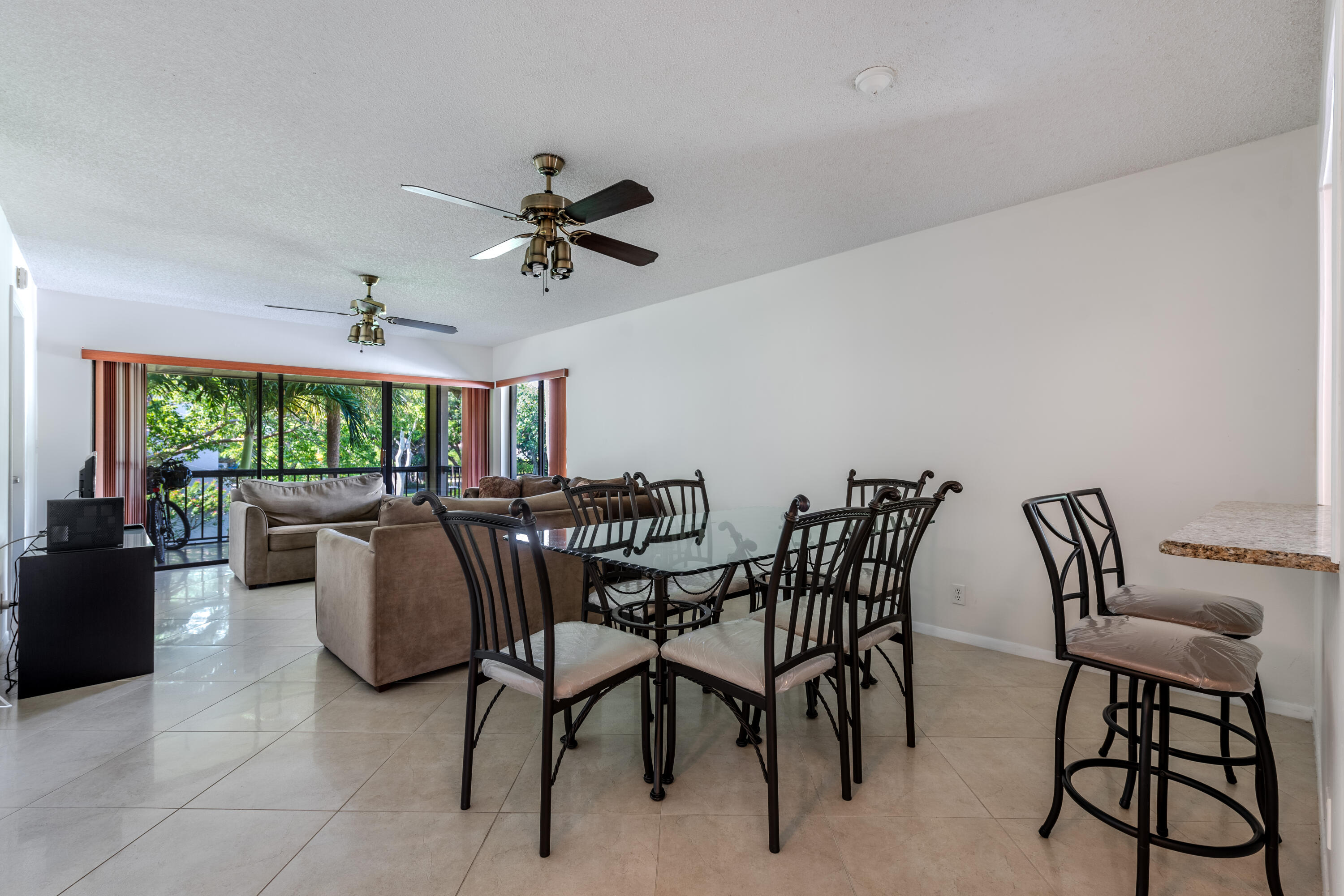 159 Northwest 70th Street, Unit 614 Boca Raton, FL 33487 - Photo 8 of 37 159 NW 70th St. #614-16