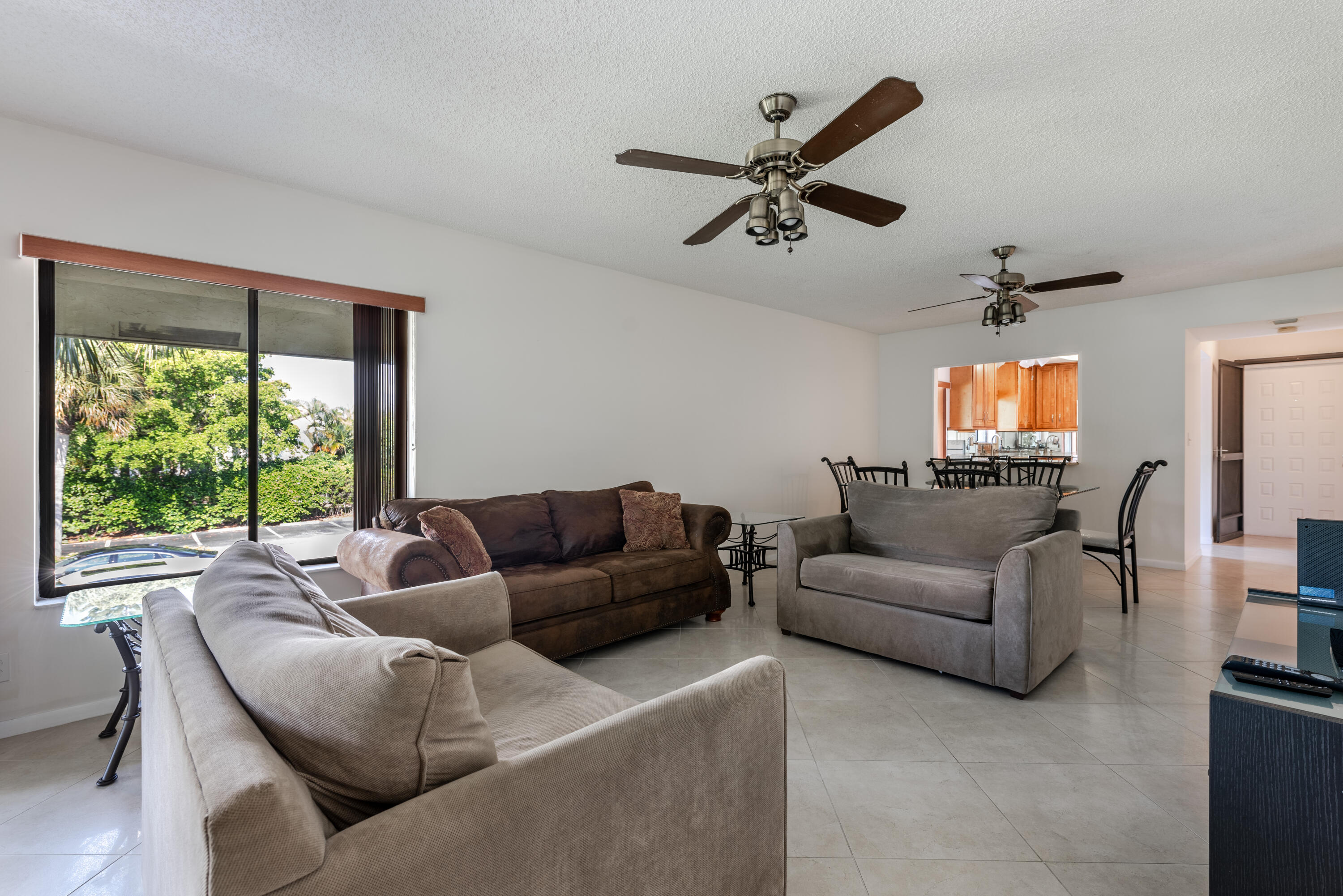 159 Northwest 70th Street, Unit 614 Boca Raton, FL 33487 - Photo 10 of 37 159 NW 70th St. #614-18