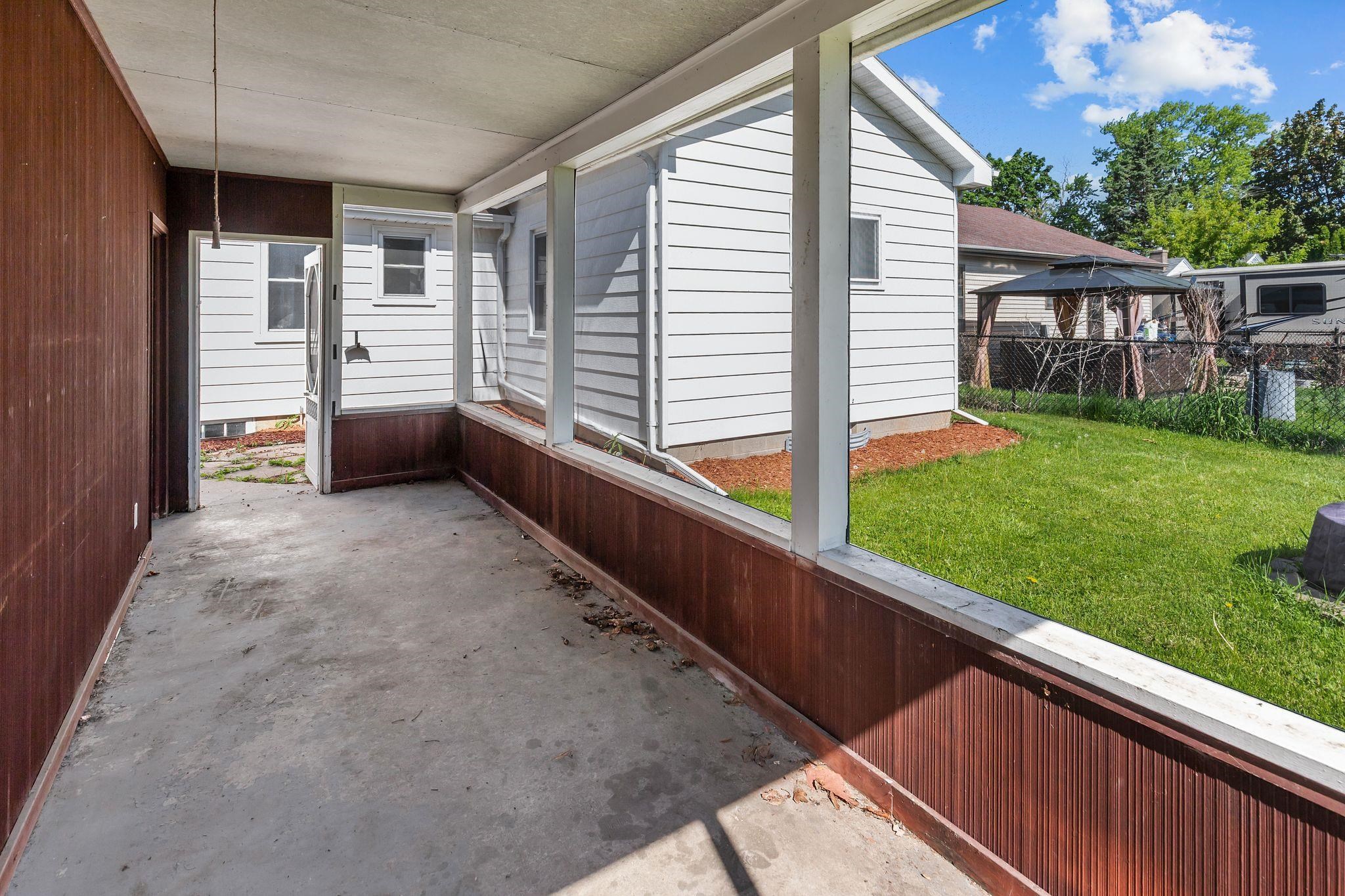 1516 Rugby Street Oshkosh, WI 54902 - Photo 37 of 40