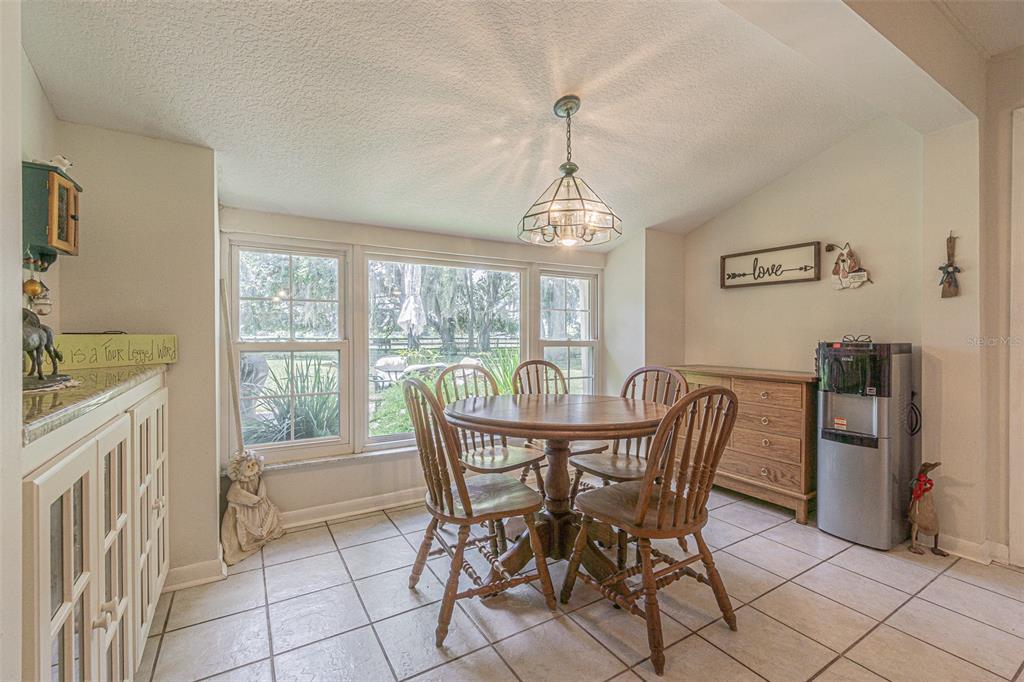18125 Dorman Road Lithia, FL 33547 - Photo 12 of 56 Gallery Image 12