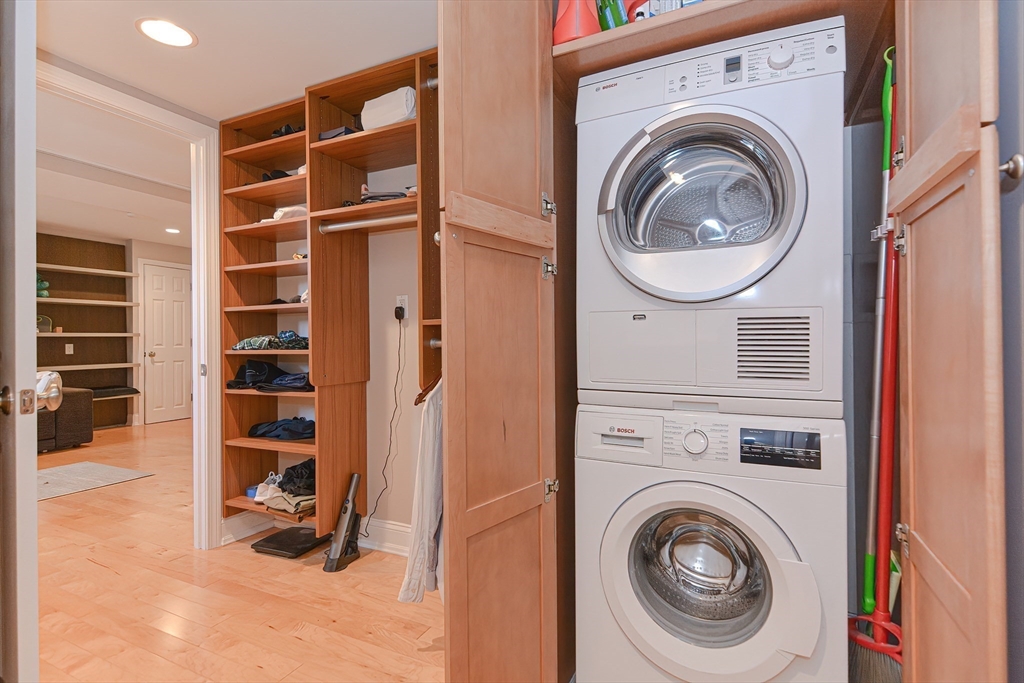 20 Chapel Street, Unit B313 Brookline, MA 02446 - Photo 16 of 31