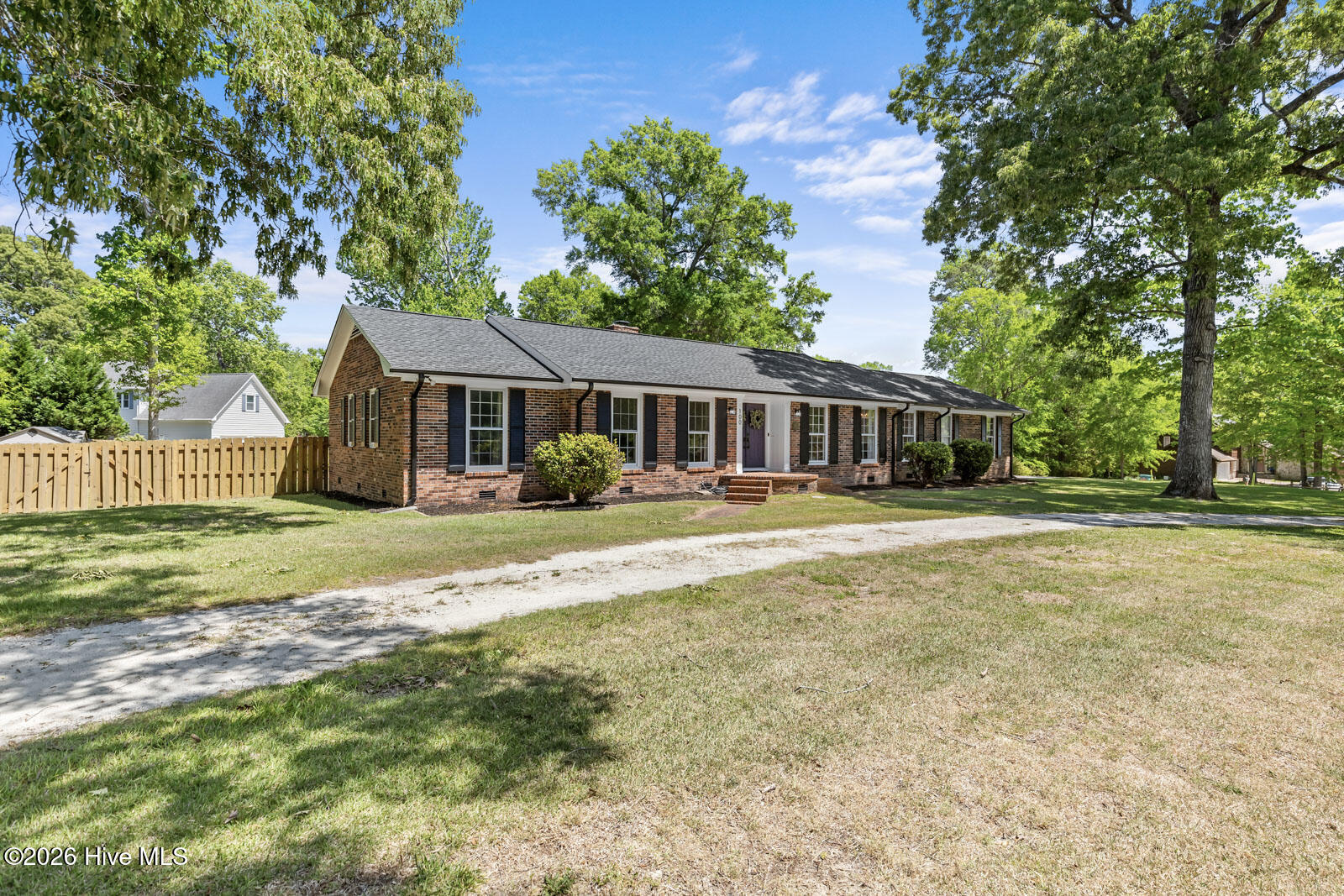 100 Deerfield Road Jacksonville, NC 28540 - Photo 5 of 72 deer-3