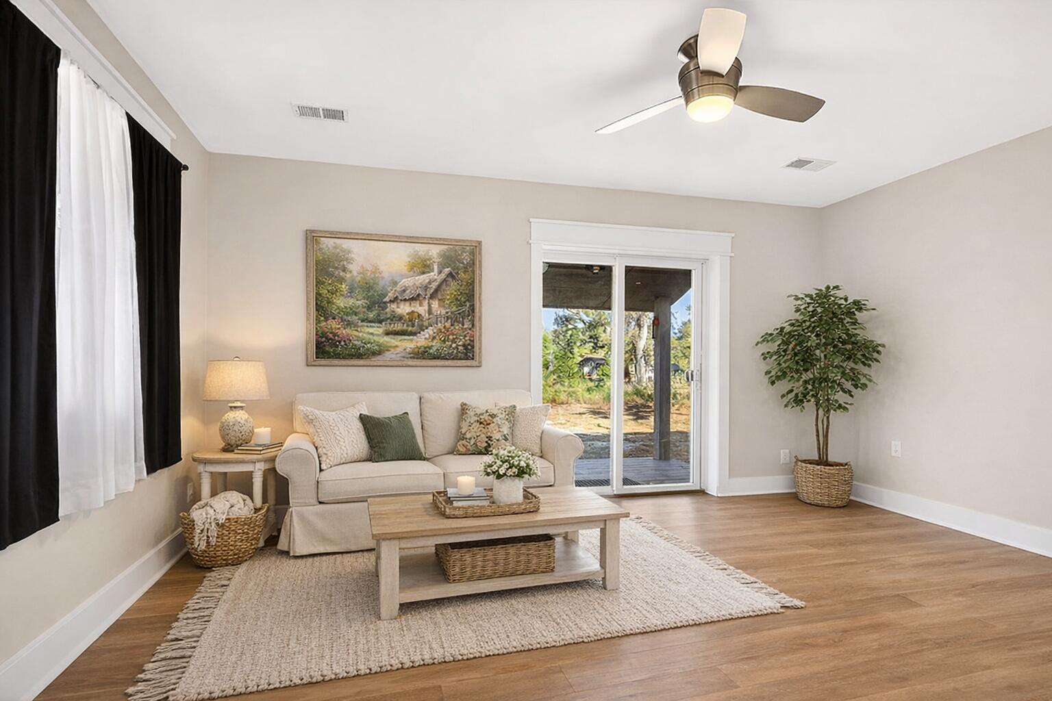 602 Chaplin Street Walterboro, SC 29488 - Photo 3 of 26 4841ECA5-6FD3-4382-9BED-1D6E13489CA1