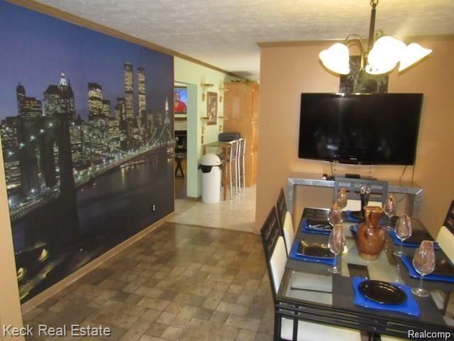 24550 Pennsylvania Road Taylor, MI 48180 - Photo 12 of 30 12.jpg