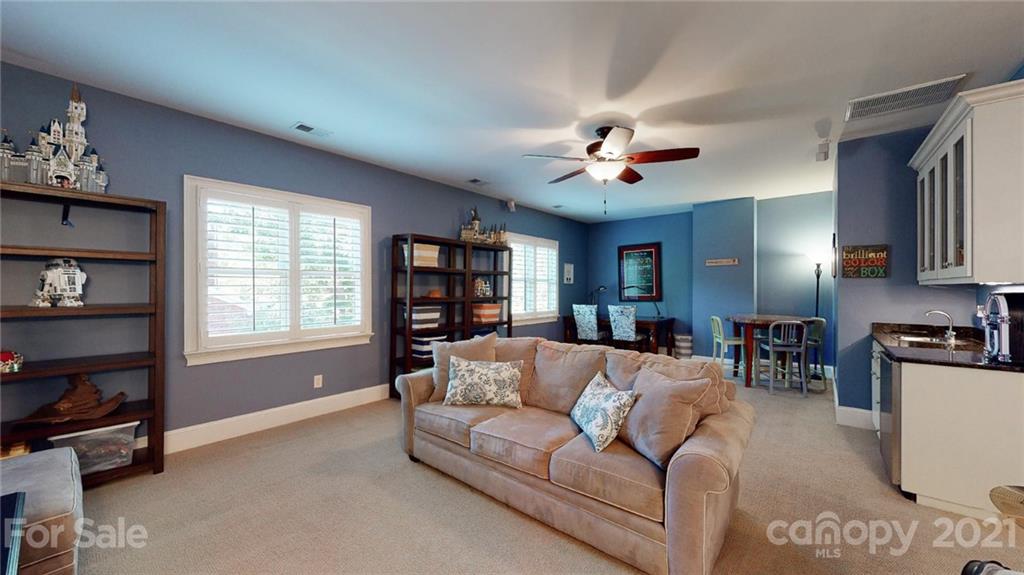 9050 Summer Club Road Charlotte, NC 28277 - Photo 33 of 44 Gallery Image 33